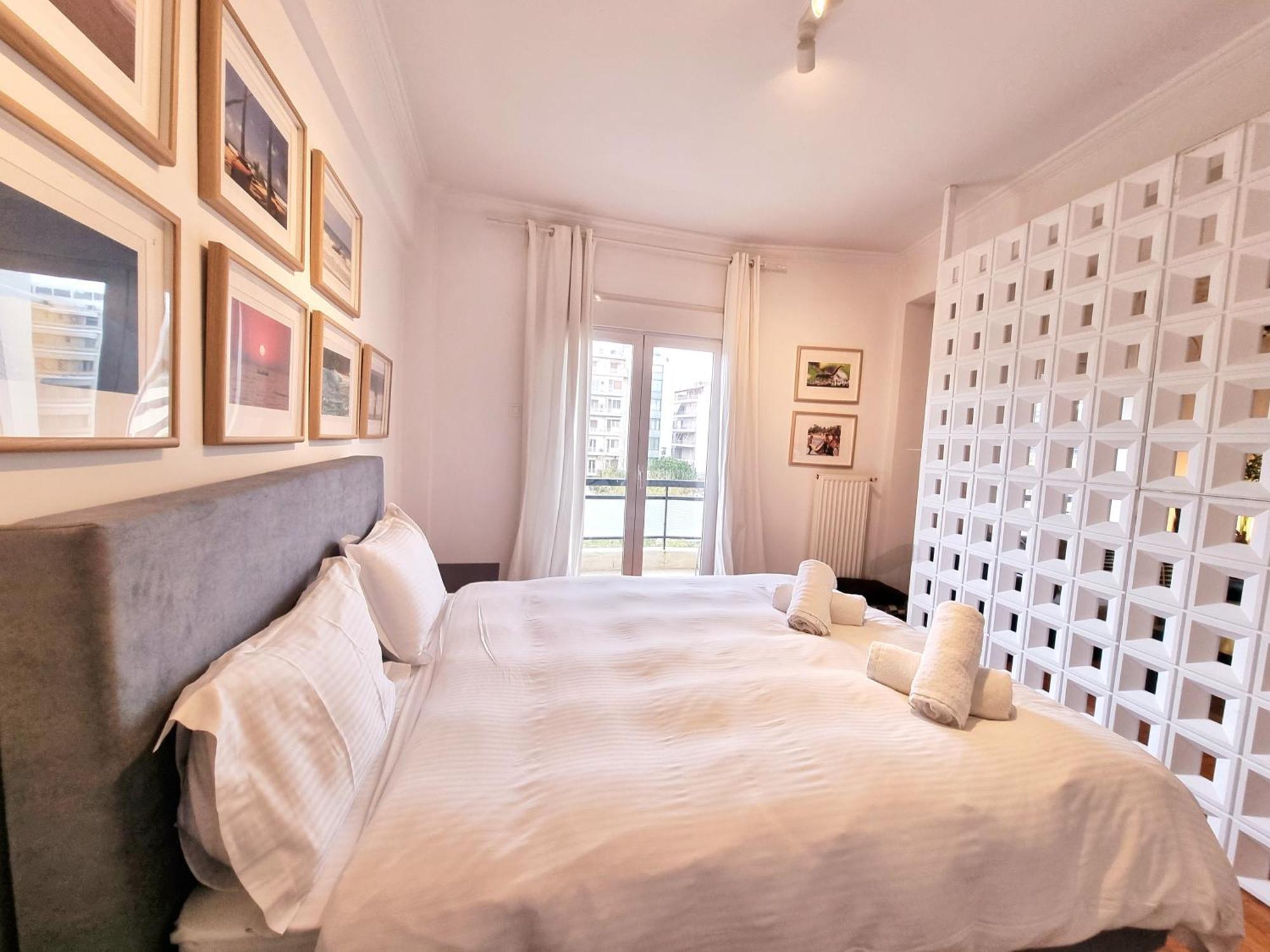 Two-Bedroom Apartment City View